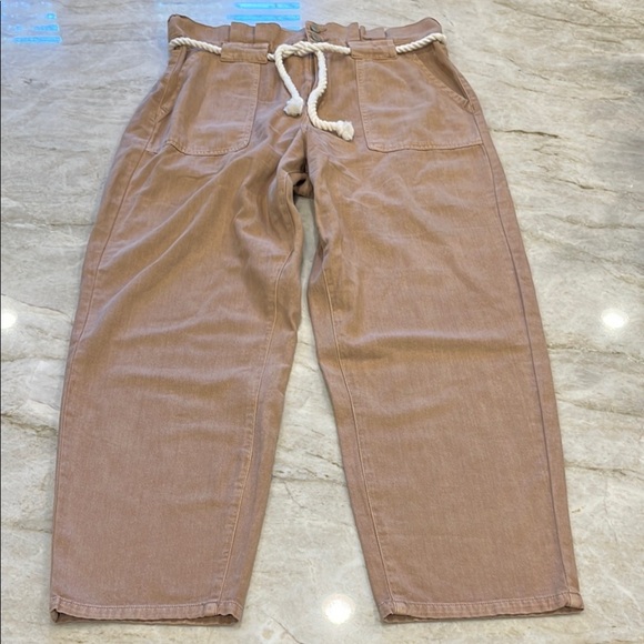 BLANKNYC | High Waist Paper Bag‎ Pants | Tan with Rope Belt | Large - Picture 4 of 16
